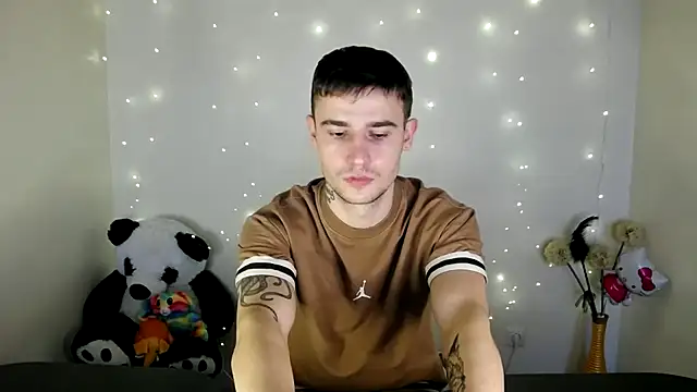 Snapshot of Mike_severi2 chatting on January 6, 2025, 7:52 am Mike severi2 online show from January 6, 2025, 7:52 am