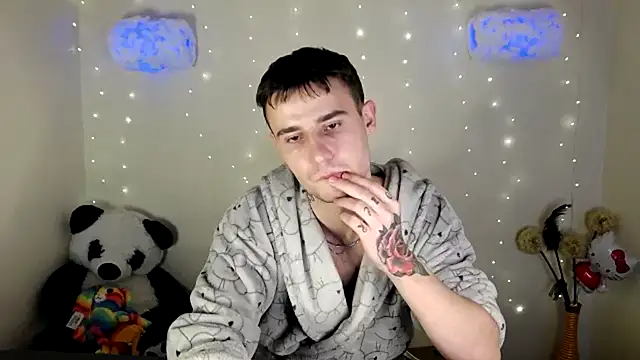 Snapshot of Mike_severi2 chatting on January 11, 2025, 1:22 pm Mike severi2 online show from January 11, 2025, 1:22 pm