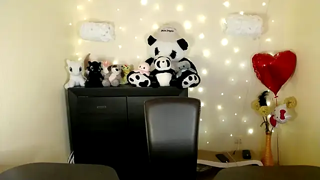 Snapshot of Mike_severi2 chatting on February 26, 2025, 7:09 am Mike severi2 online show from February 26, 2025, 7:09 am