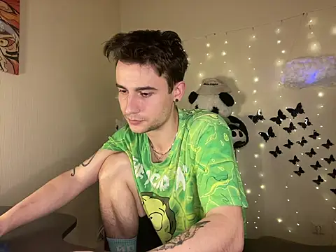 Snapshot of Mike_severi2 chatting on March 21, 2025, 3:24 pm Mike severi2 online show from March 21, 2025, 3:24 pm