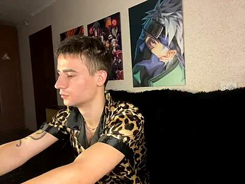 Snapshot of Mike_severi2 chatting on October 14, 2025, 4:57 am Mike severi2 online show from October 14, 2025, 4:57 am