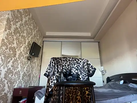 Mike severi2 online show from April 5, 2026, 12:13 pm