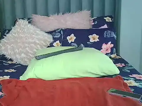 Snapshot of Amberbela chatting on January 9, 2025, 5:13 am Amberbela online show from January 9, 2025, 5:13 am