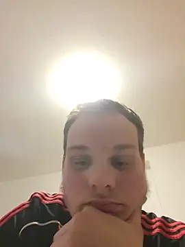 Nicolasjlhkjzl online show from May 19, 2026, 2:56 pm