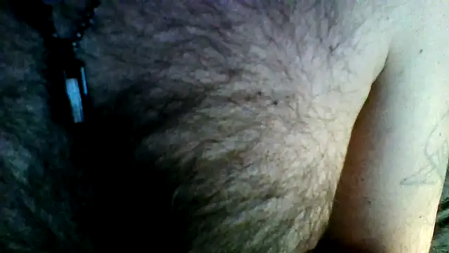 Snapshot of titanzitte chatting on January 12, 2026, 1:11 am titanzitte online show from January 12, 2026, 1:11 am