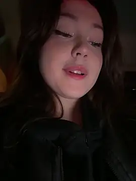 Snapshot of Peachy_Dream chatting on September 24, 2025, 6:11 pm Peachy Dream online show from September 24, 2025, 6:11 pm