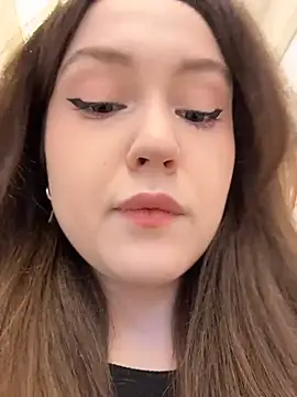 Peachy Dream online show from March 20, 2026, 5:07 pm