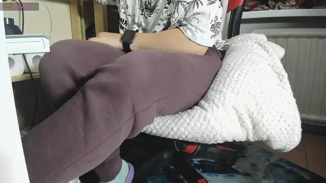 Snapshot of Queen_Sport chatting on September 27, 2025, 3:00 am Queen Sport online show from September 27, 2025, 3:00 am