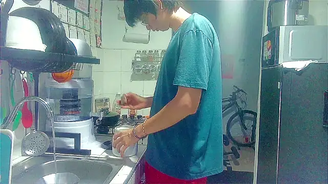 Snapshot of Andy_gray chatting on March 3, 2026, 11:05 am Andy gray online show from March 3, 2026, 11:05 am