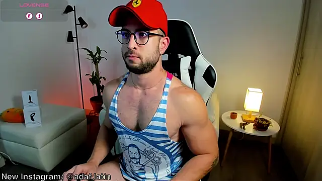 dafboy1 online show from May 4, 2026, 1:18 pm