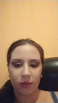 AdelinaJude online show from August 8, 2026, 2:52 pm