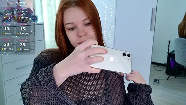 Snapshot of ValBae chatting on March 13, 2026, 7:26 am ValBae online show from March 13, 2026, 7:26 am