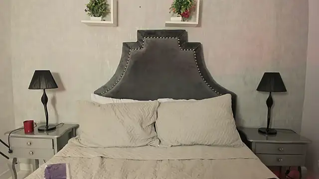 Snapshot of ailynBlaze chatting on February 4, 2025, 9:20 pm ailynBlaze online show from February 4, 2025, 9:20 pm