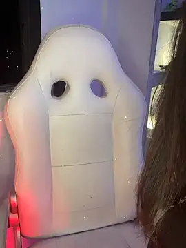 Snapshot of ailynBlaze chatting on March 3, 2025, 2:26 am ailynBlaze online show from March 3, 2025, 2:26 am