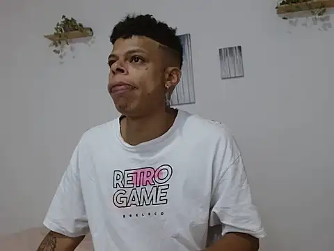 Snapshot of BrandonStond chatting on March 7, 2026, 1:35 am BrandonStond online show from March 7, 2026, 1:35 am