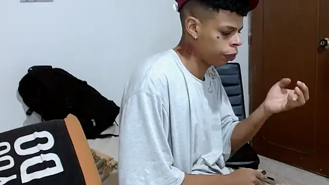 Snapshot of BrandonStond chatting on March 12, 2026, 3:34 am BrandonStond online show from March 12, 2026, 3:34 am