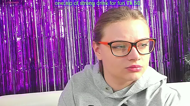 Seductive She Wolf online show from December 31, 2024, 12:21 am