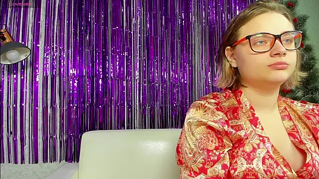 Seductive She Wolf online show from January 18, 2025, 1:40 pm