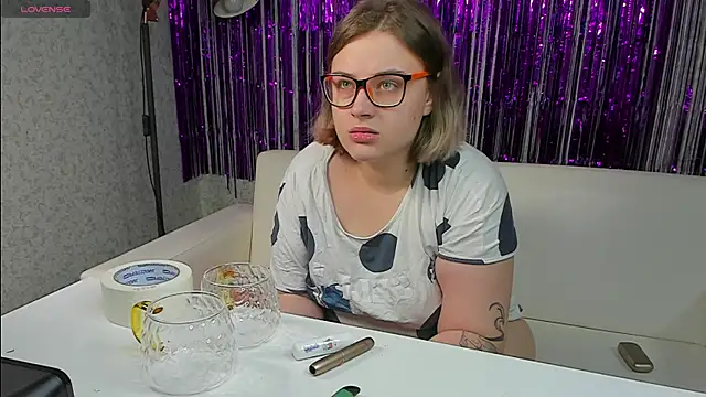 Seductive She Wolf online show from January 18, 2025, 7:48 pm