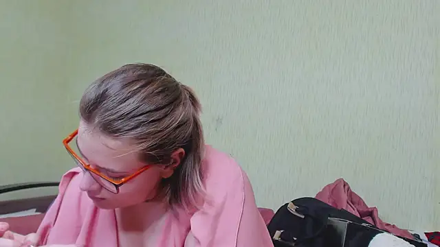 Seductive She Wolf online show from January 19, 2025, 10:17 am