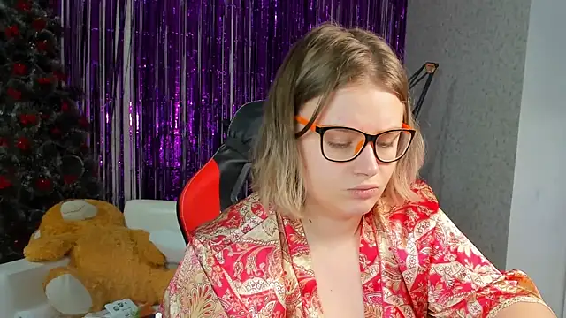 Seductive She Wolf online show from January 28, 2025, 12:47 am