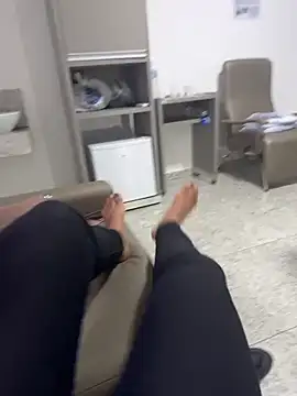 brendasouzzaka online show from February 2, 2026, 1:10 pm