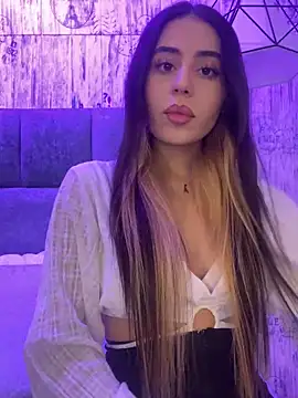 AbyThompson online show from January 10, 2025, 8:59 pm