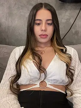 AbyThompson online show from January 11, 2025, 12:01 am