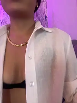 AbyThompson online show from May 12, 2026, 11:24 pm