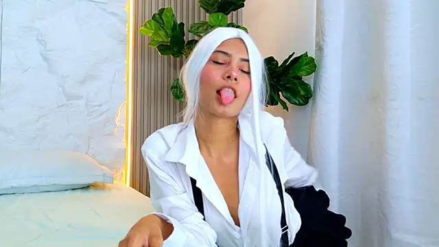 LaurenRodriiguez online show from May 29, 2026, 12:58 pm