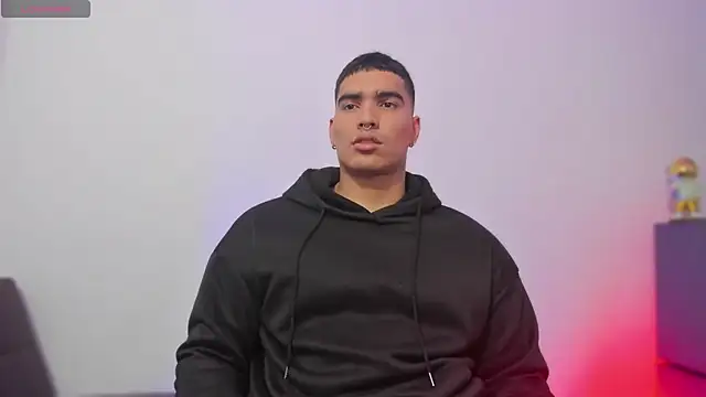 JamesGraay online show from October 18, 2025, 10:38 am