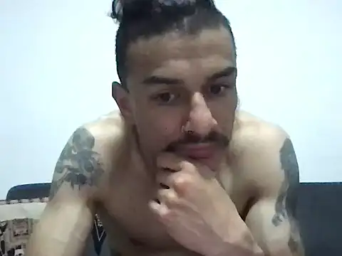 HorrorotikA online show from May 25, 2026, 11:22 pm