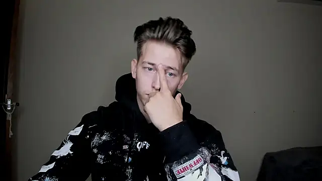 Findom alpha online show from December 25, 2024, 9:33 pm