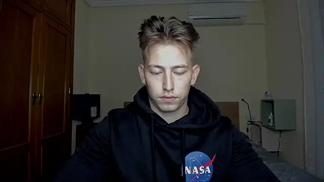 Findom alpha online show from March 1, 2025, 7:48 pm