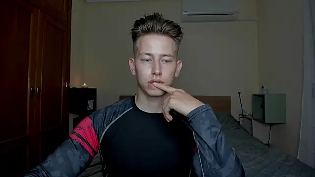 Findom alpha online show from March 4, 2025, 9:00 pm