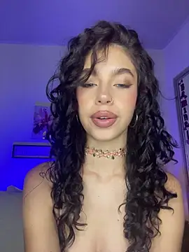 MarianaSnake online show from November 22, 2025, 9:47 pm