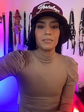 Snapshot of akinoro_ chatting on November 15, 2025, 8:27 pm akinoro online show from November 15, 2025, 8:27 pm