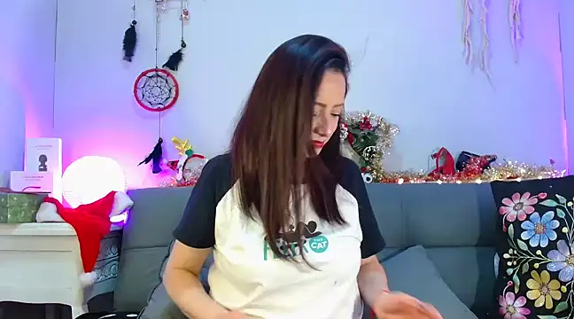 catalinamommyx online show from December 21, 2024, 4:09 am
