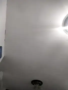 catalinamommyx online show from October 6, 2025, 11:02 pm