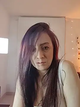 catalinamommyx online show from June 11, 2026, 12:32 am