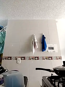 Snapshot of Bonny_Klote chatting on December 18, 2024, 5:21 pm Bonny Klote online show from December 18, 2024, 5:21 pm