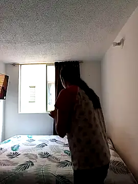 Snapshot of Bonny_Klote chatting on January 19, 2025, 5:18 pm Bonny Klote online show from January 19, 2025, 5:18 pm