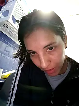 Snapshot of Bonny_Klote chatting on January 22, 2025, 4:55 pm Bonny Klote online show from January 22, 2025, 4:55 pm