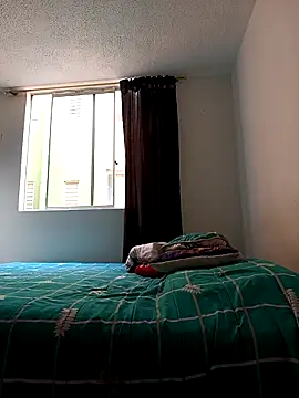 Snapshot of Bonny_Klote chatting on January 31, 2025, 6:36 pm Bonny Klote online show from January 31, 2025, 6:36 pm