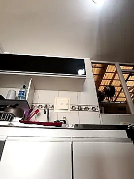 Snapshot of Bonny_Klote chatting on March 6, 2025, 2:40 pm Bonny Klote online show from March 6, 2025, 2:40 pm