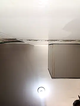 Snapshot of Bonny_Klote chatting on September 11, 2025, 2:39 pm Bonny Klote online show from September 11, 2025, 2:39 pm