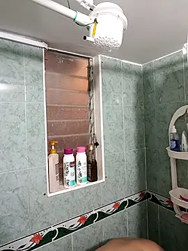 Snapshot of Bonny_Klote chatting on September 17, 2025, 3:14 pm Bonny Klote online show from September 17, 2025, 3:14 pm