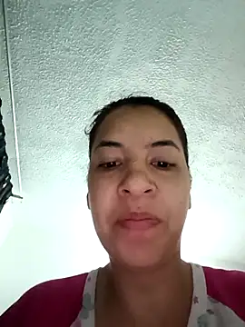 Snapshot of Bonny_Klote chatting on September 21, 2025, 1:57 pm Bonny Klote online show from September 21, 2025, 1:57 pm