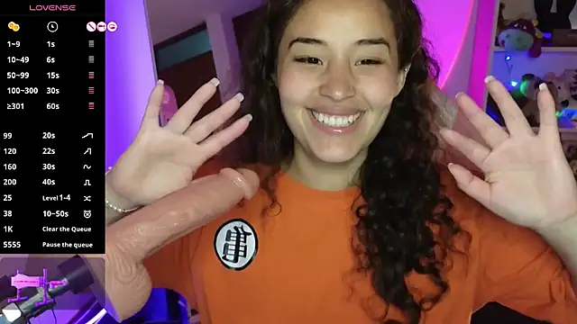 redbarbiedollx online show from October 6, 2025, 11:13 pm