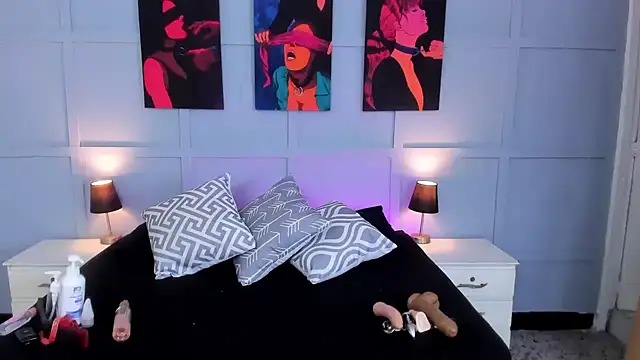 Elizabeth Santos online show from January 27, 2025, 8:28 pm